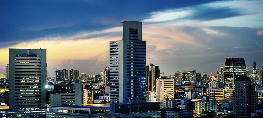 How the Real Estate Market is Booming in Pune & Its Key Advantages / Global Space Properties